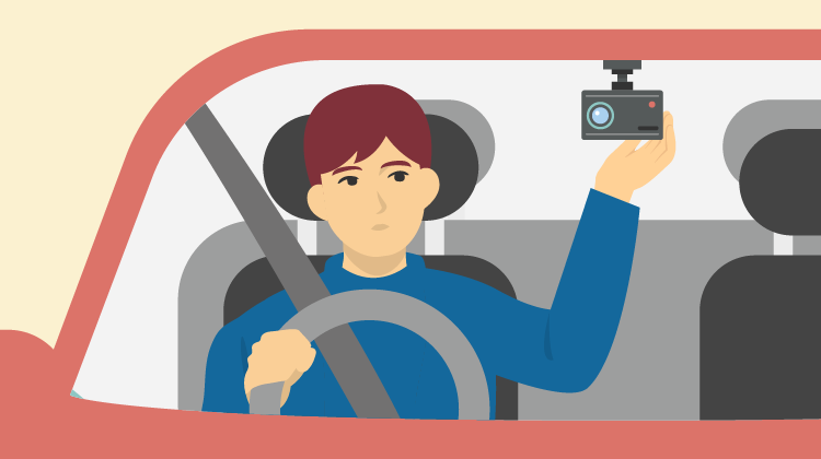 ドライブレコーダーの選び方と設置のコツ、自動車保険での役割を解説!
